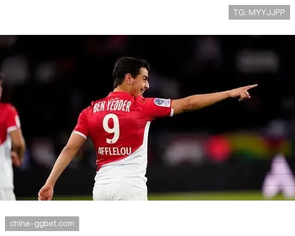 姆巴佩18球领跑射手榜 其膝伤成皇马争冠路途隐忧