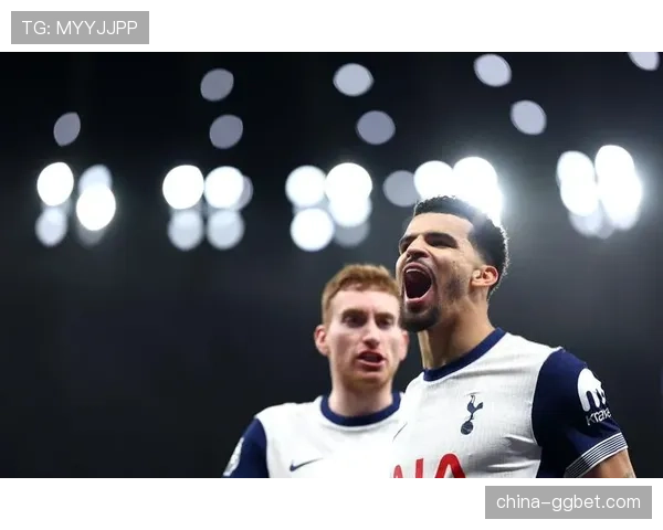 法兰克福对阵热刺 两位德国教练的战术理念交锋